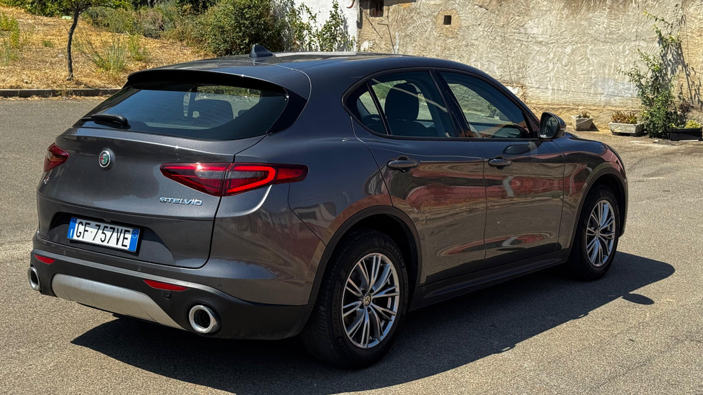Alfa Romeo Stelvio - foto 3