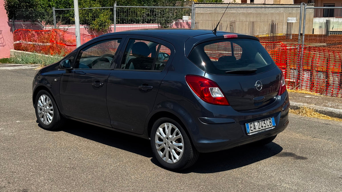 Opel Corsa - foto 3