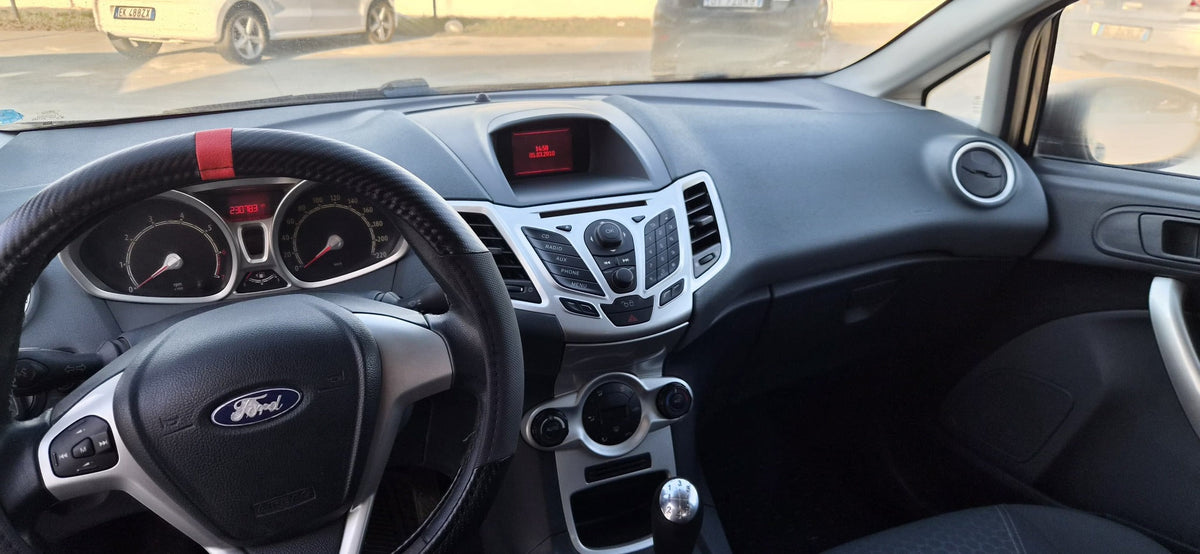 Ford Fiesta Titanium benzina - foto 1