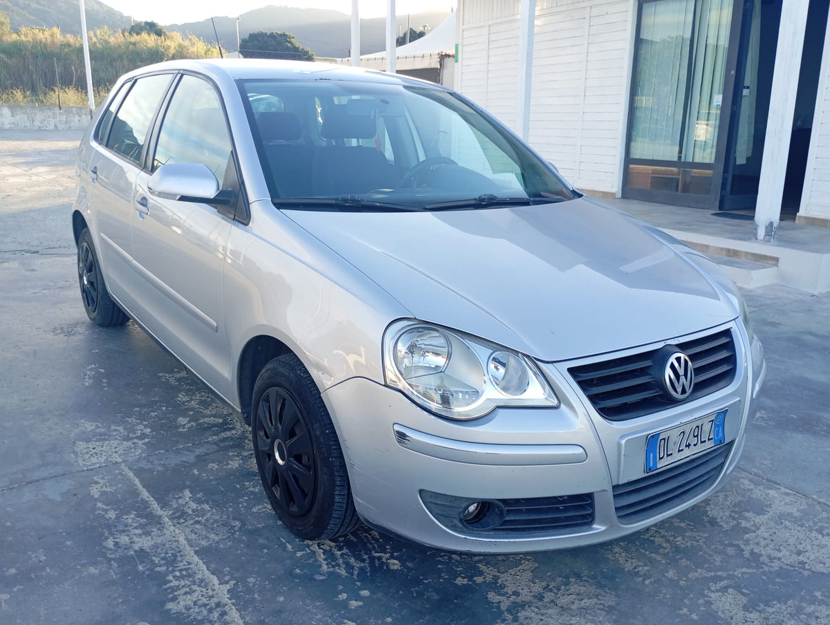 Volkswagen Polo - foto 2
